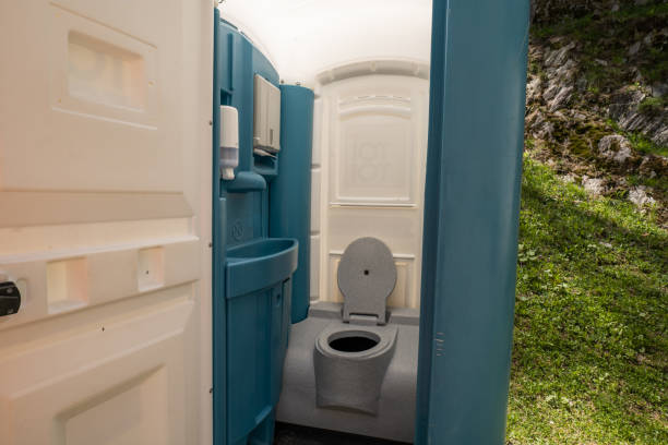 Best Porta potty delivery and setup  in La Mirada, CA